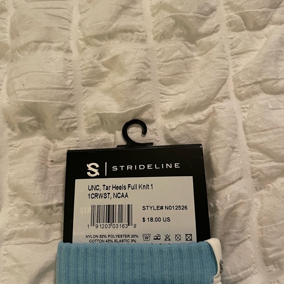 UNC Tar Heels basketball socks - Picture 3 of 3